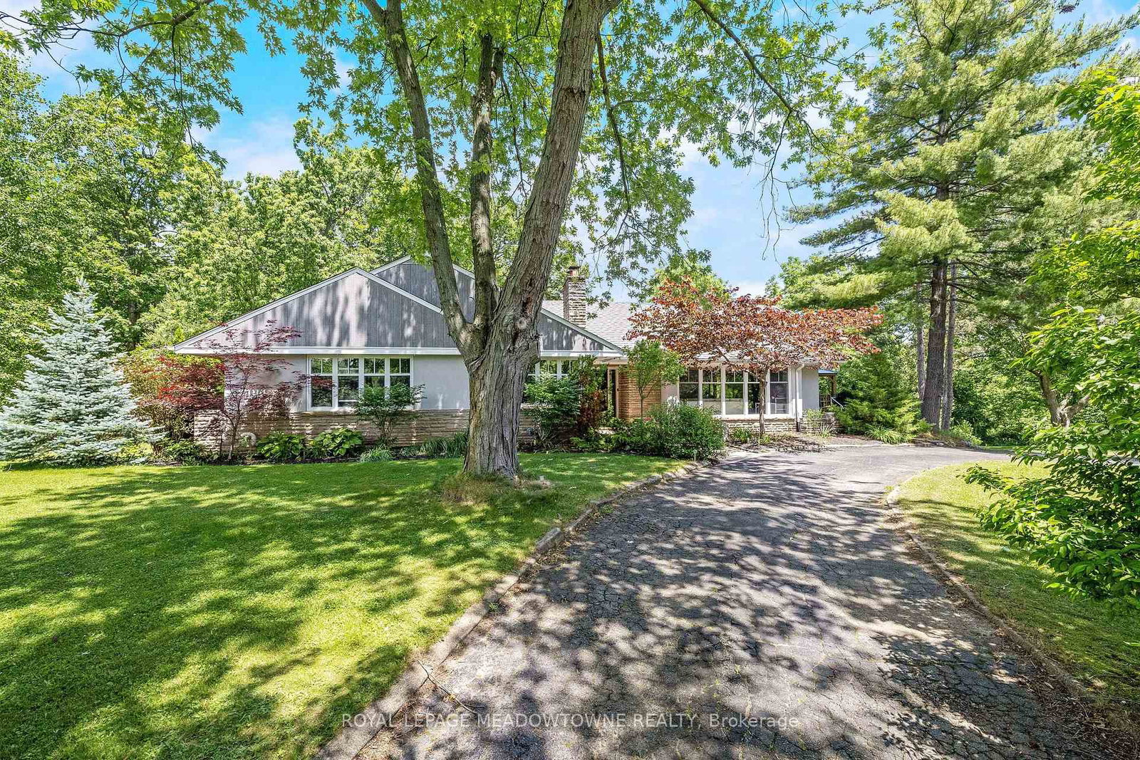 161-confederation-street-halton-hills-ontario-w13713402