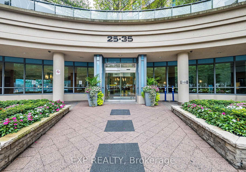 35-viking-lane-toronto-etobicoke-ontario-w13713474