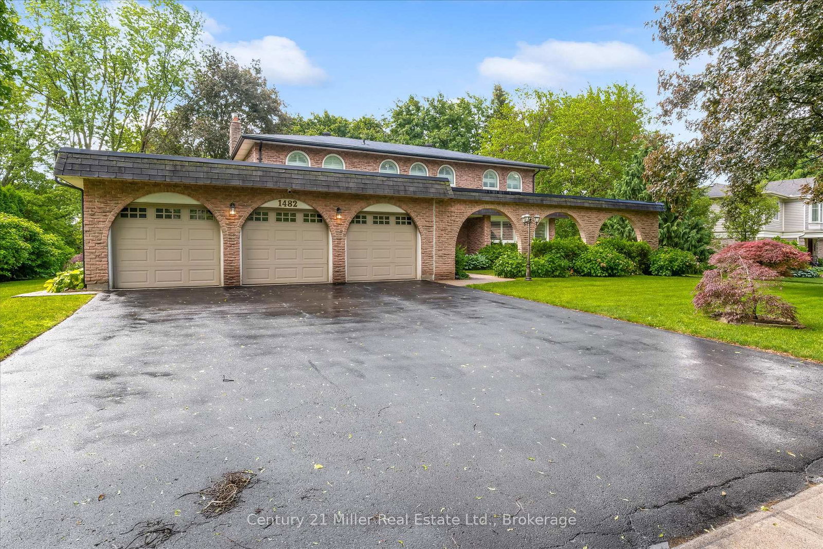 1482-caulder-drive-oakville-ontario-w13713494