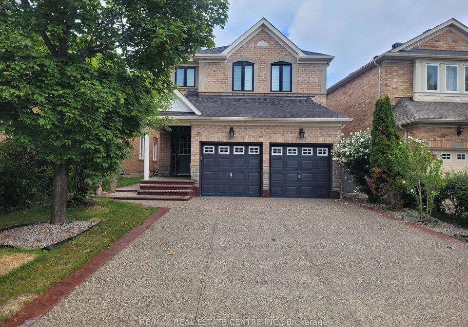 3081-mission-hill-drive-mississauga-ontario-w13713572