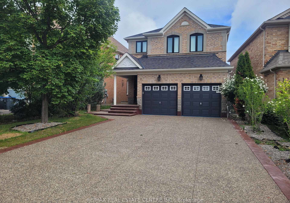 3081-mission-hill-drive-mississauga-ontario-w13713572