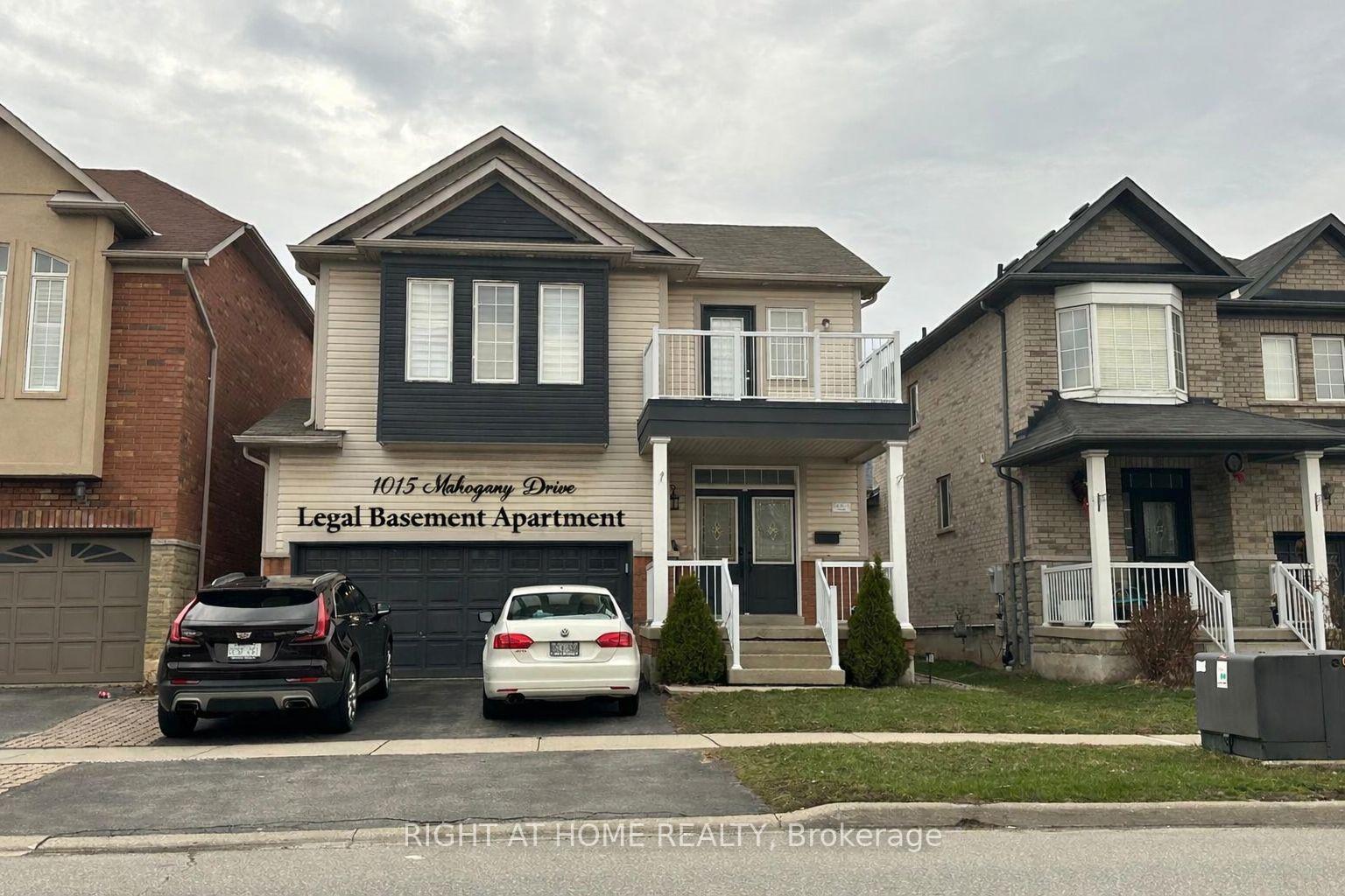 1015-mccuaig-drive-milton-ontario-w13713594
