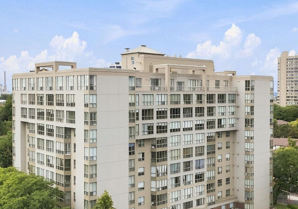 1110-walden-circle-mississauga-ontario-w13713604