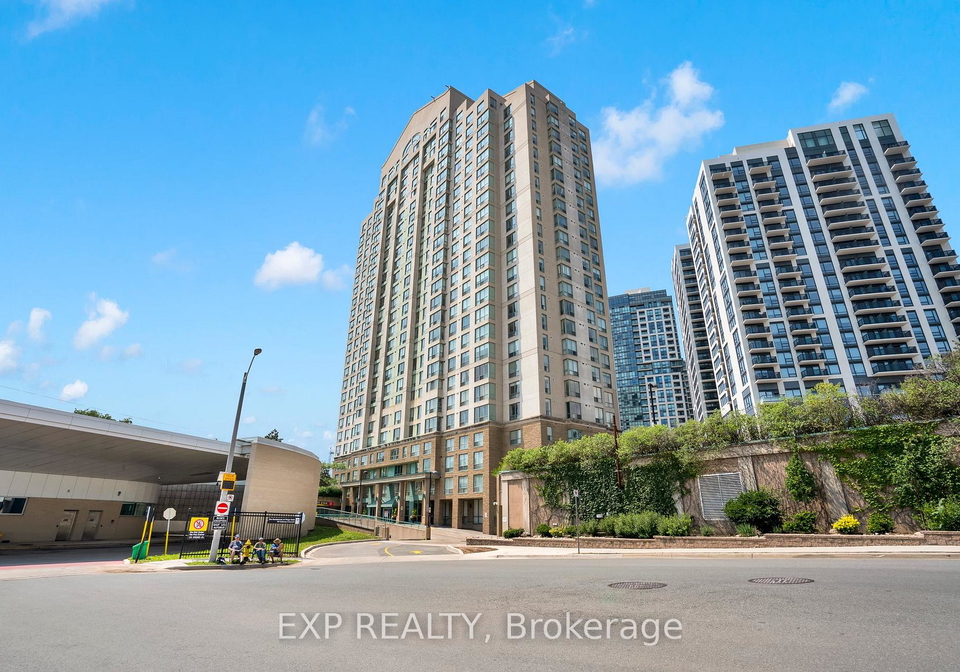 101-subway-crescent-toronto-etobicoke-ontario-w13713662