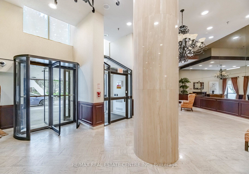 3650-kaneff-crescent-mississauga-ontario-w13713952