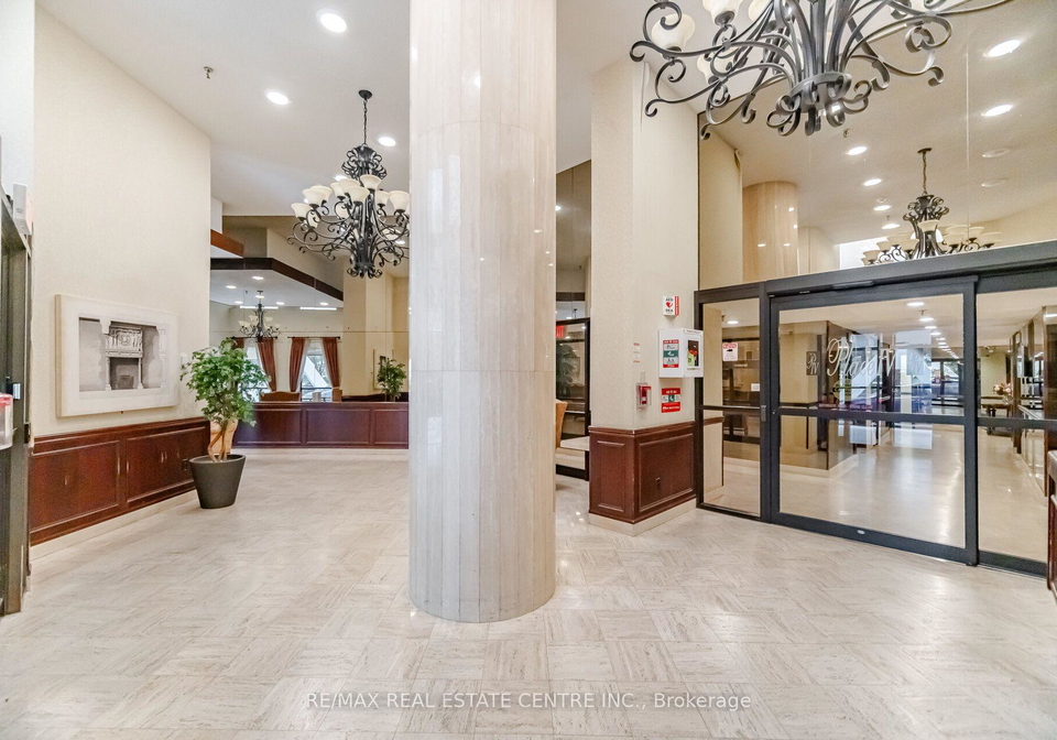 3650-kaneff-crescent-mississauga-ontario-w13713952