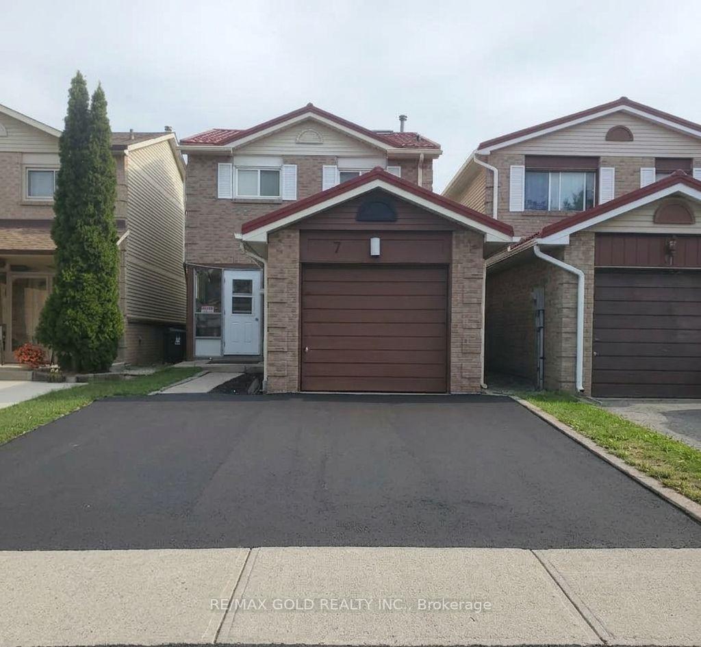 7-auld-croft-road-toronto-etobicoke-ontario-w13714000