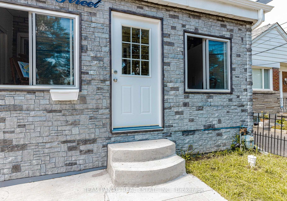 14-spears-street-toronto-toronto-ontario-w13714020