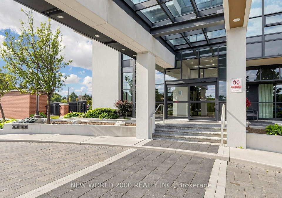 100-john-street-brampton-ontario-w13714038