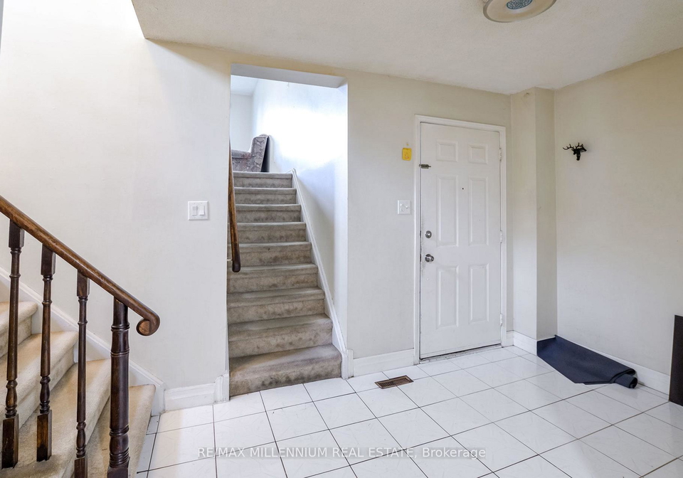 651-shetani-place-mississauga-ontario-w13714066