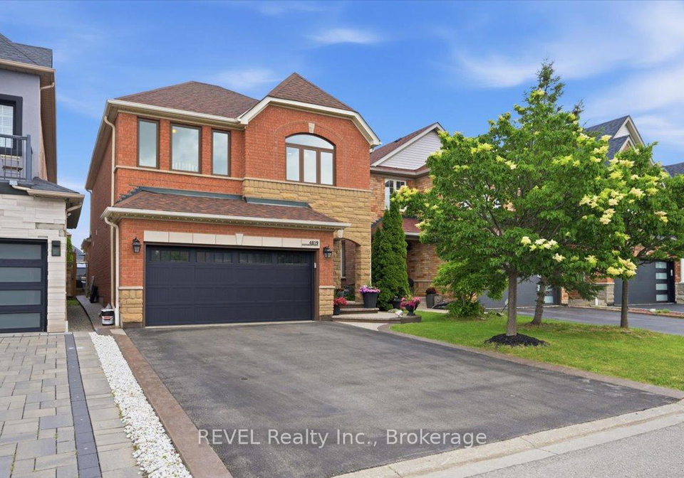 4819-bloomburg-drive-mississauga-ontario-w13714086