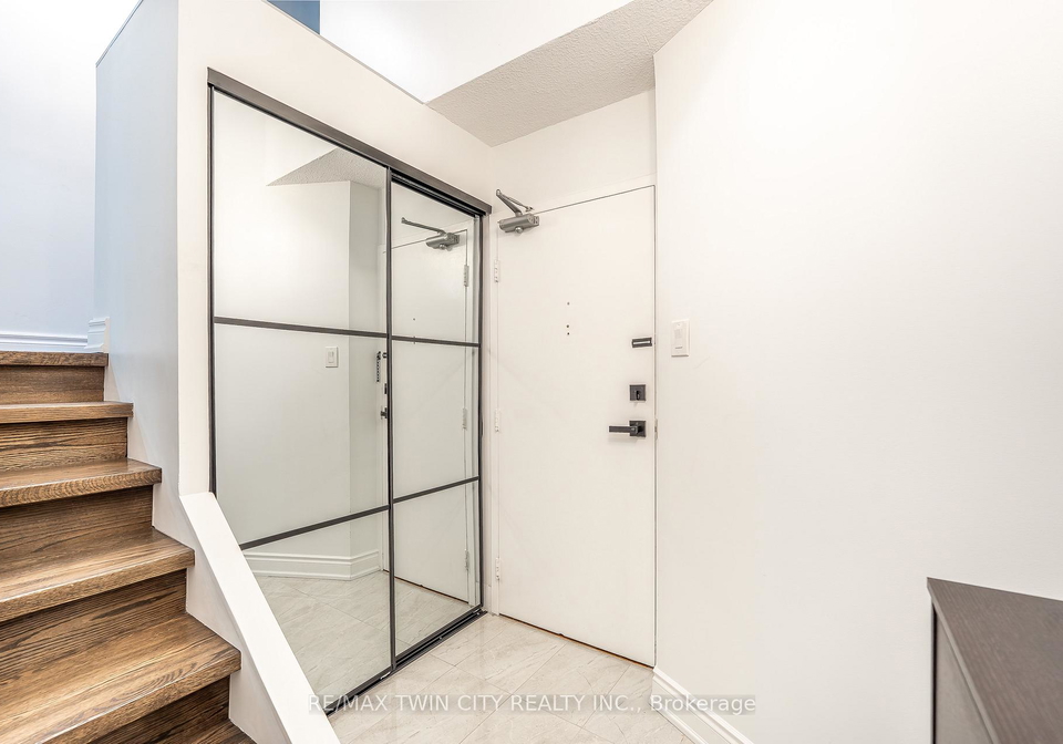 288-mill-road-toronto-etobicoke-ontario-w13714102