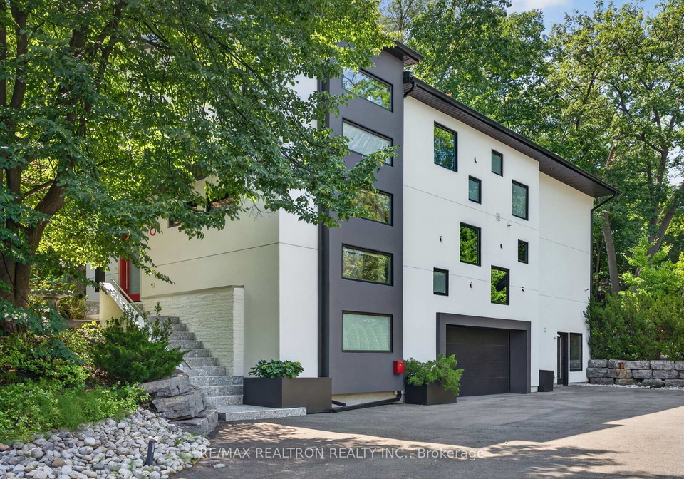 8-breezewood-drive-toronto-etobicoke-ontario-w13714108