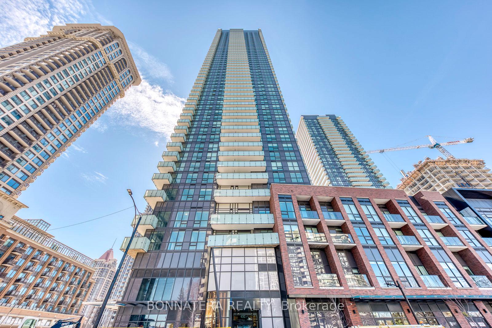 430-square-one-drive-w-mississauga-ontario-w13714118