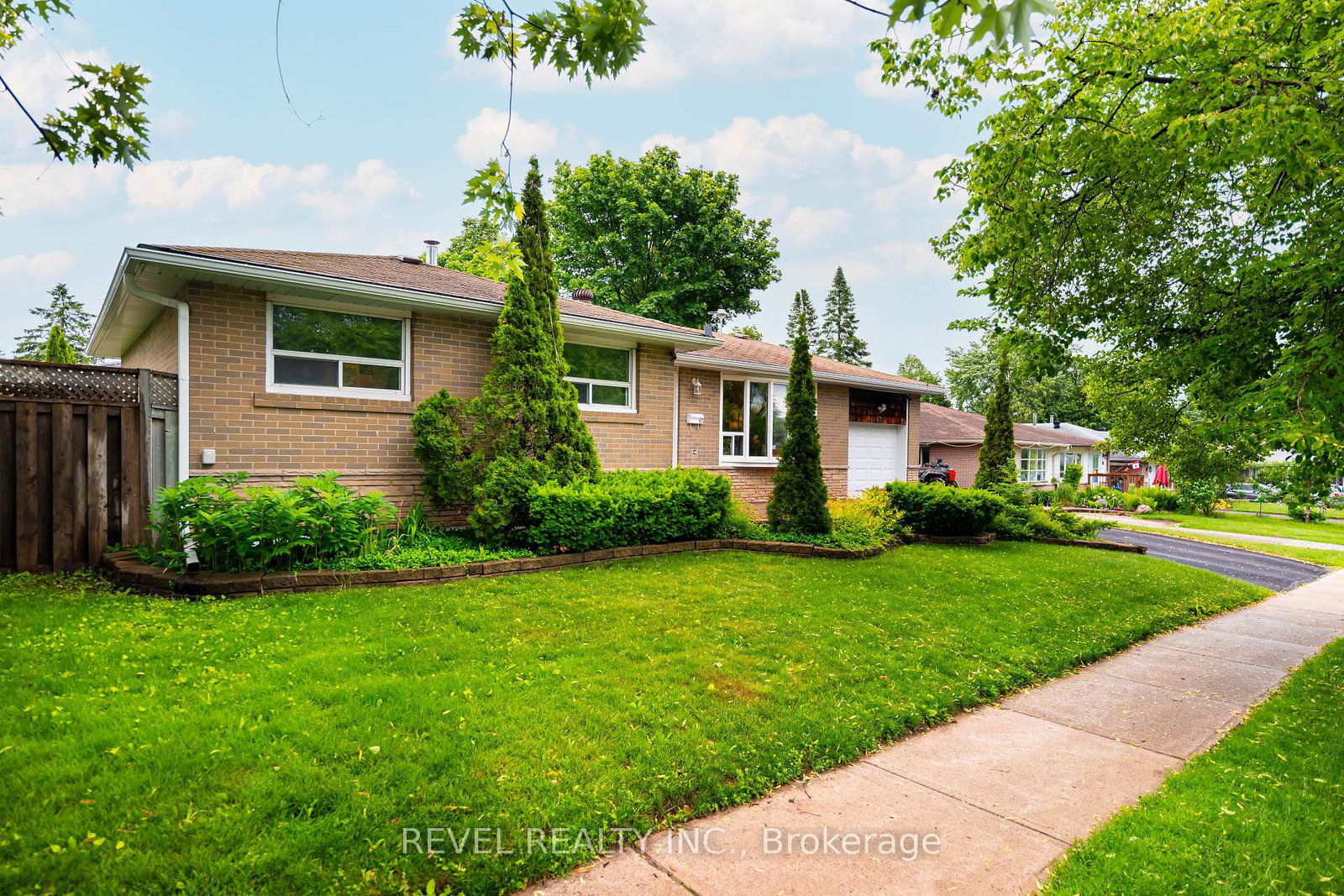 67-carlton-drive-orangeville-ontario-w13714366