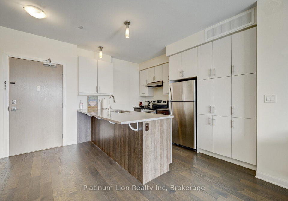 3028-creekshore-common-oakville-ontario-w13714380