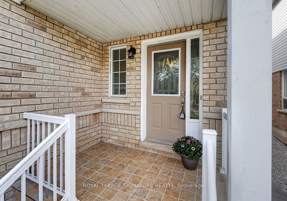 19-mossgrove-crescent-brampton-ontario-w13714440
