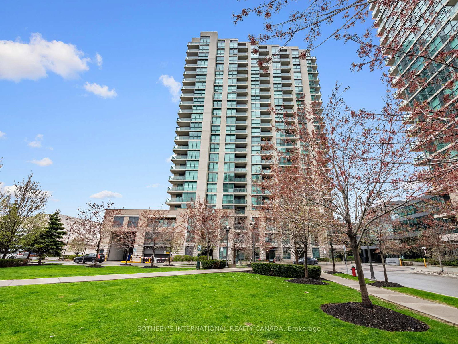 205-sherway-gardens-road-toronto-etobicoke-ontario-w13714482