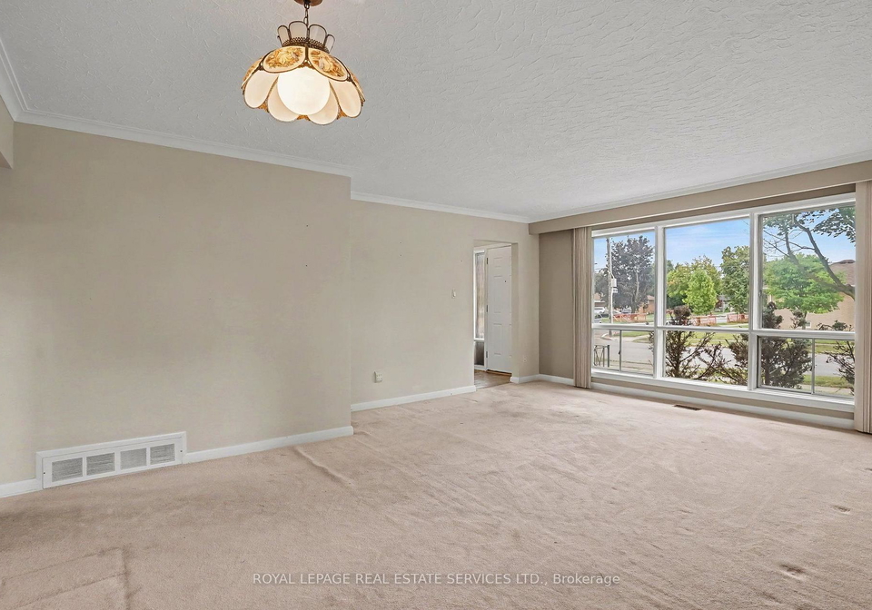 110-celestine-drive-toronto-etobicoke-ontario-w13714520