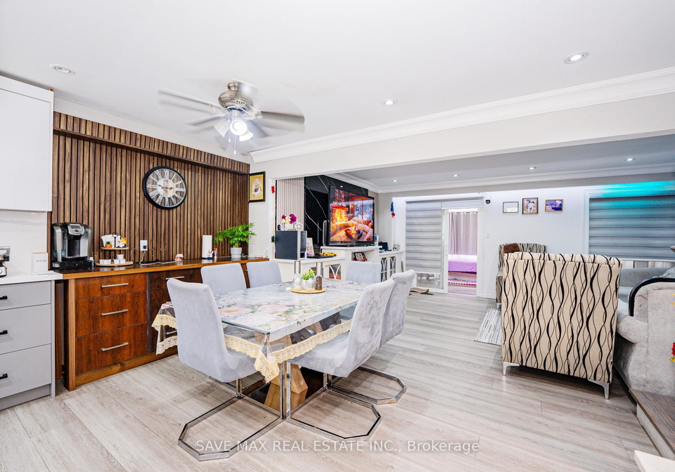 22-foxacre-row-brampton-ontario-w13714542