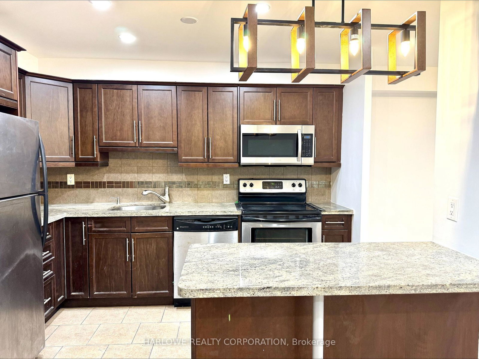 360-ridelle-avenue-toronto-north-york-ontario-w13714624