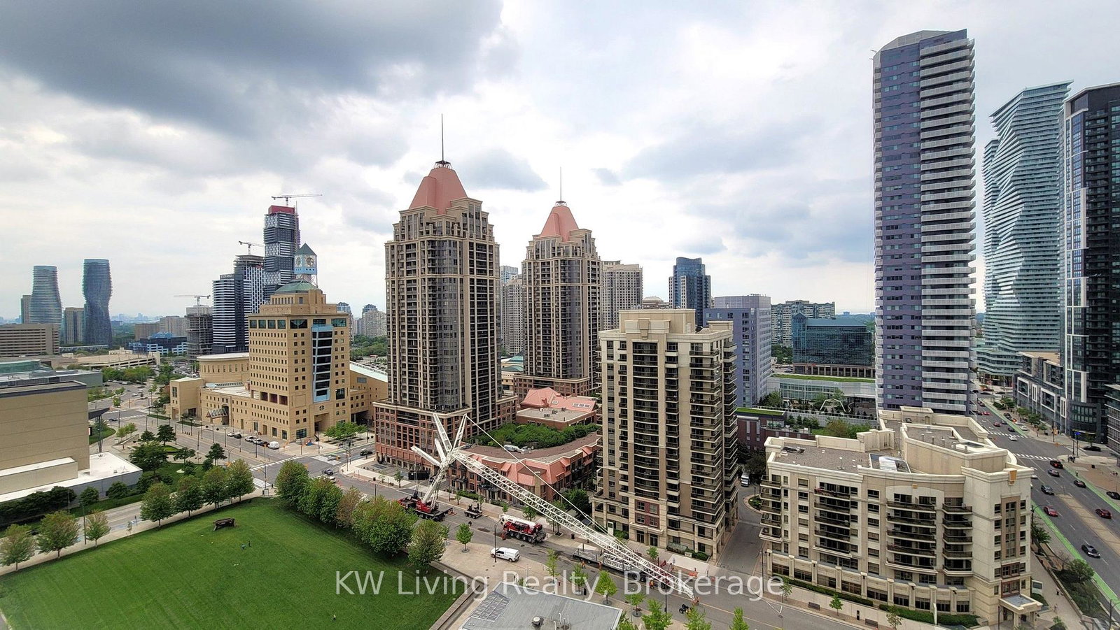 388-prince-of-wales-drive-mississauga-ontario-w13714778