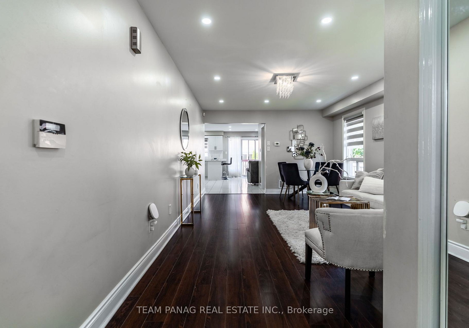 82-starhill-crescent-brampton-ontario-w13714820