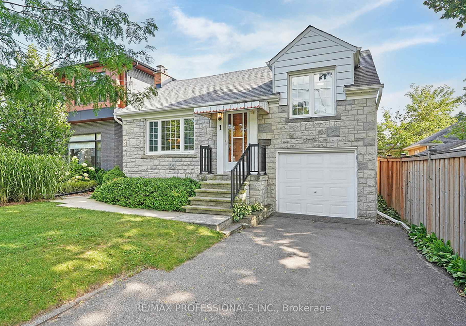 1-bernice-avenue-toronto-etobicoke-ontario-w13714848