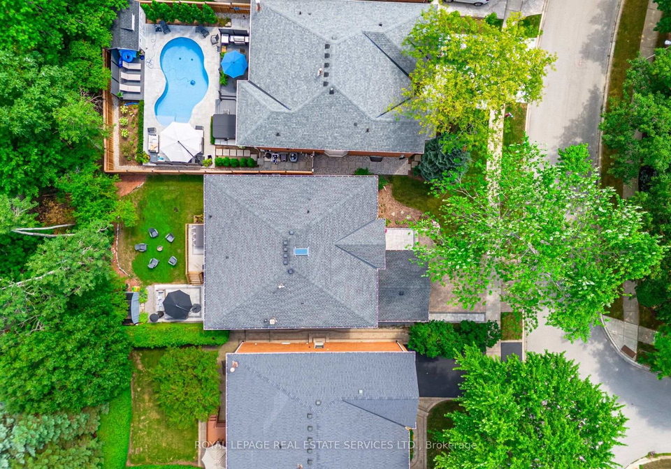 1173-bowman-drive-oakville-ontario-w13714922