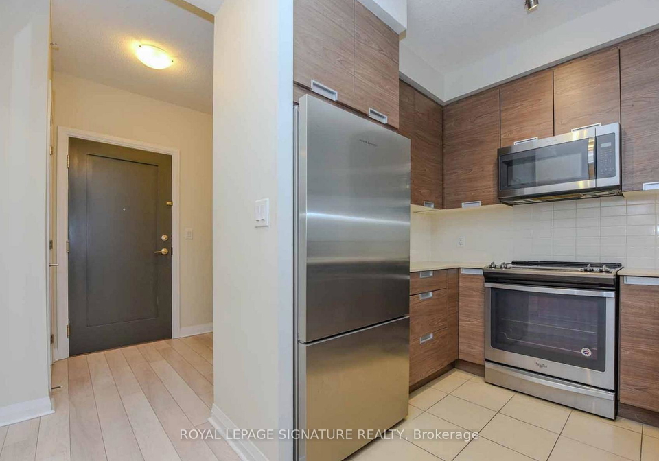 5025-four-springs-avenue-mississauga-ontario-w13715054