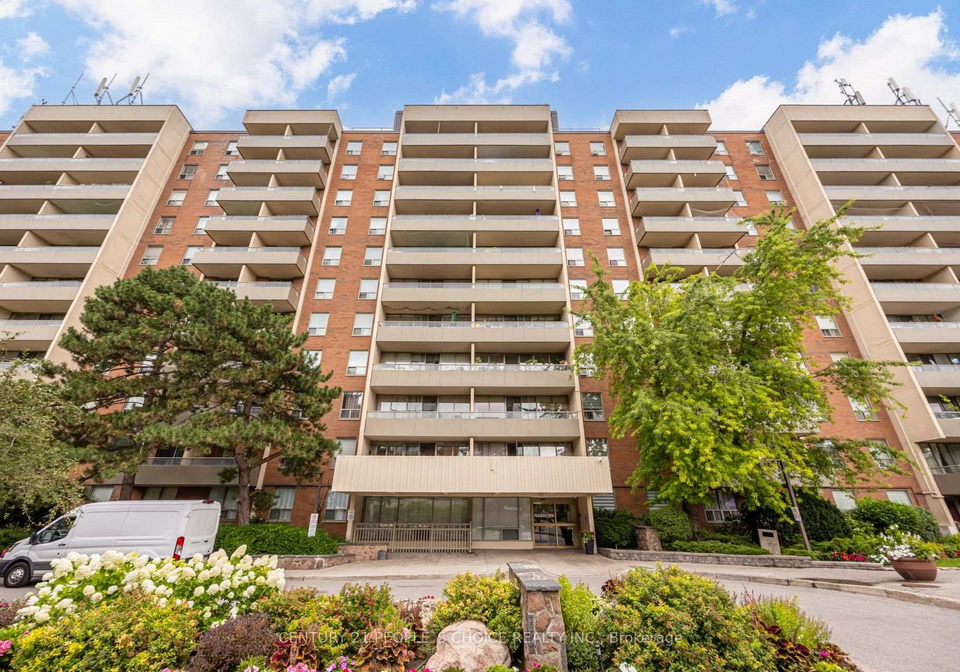 1-four-winds-drive-toronto-york-ontario-w13715214