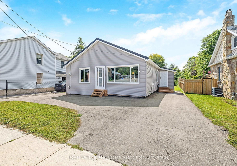 98-main-street-n-halton-hills-ontario-w13715392