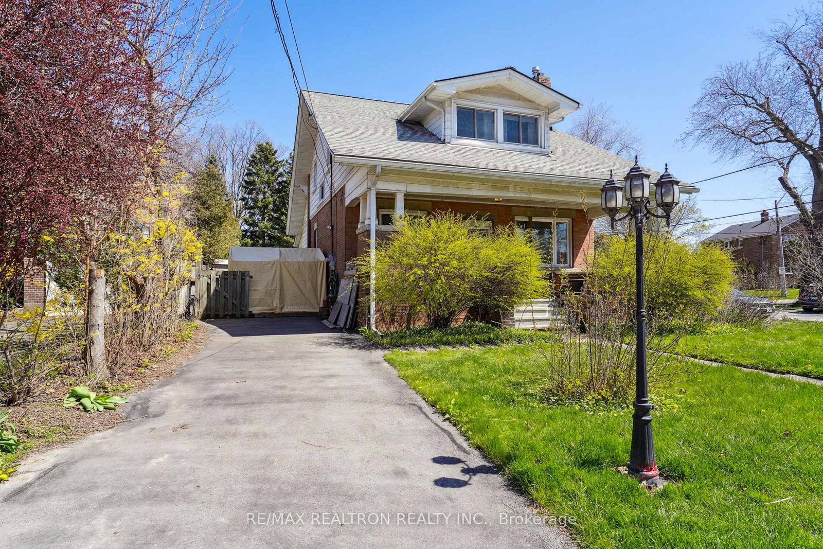 2585-lake-shore-boulevard-w-toronto-etobicoke-ontario-w13715404