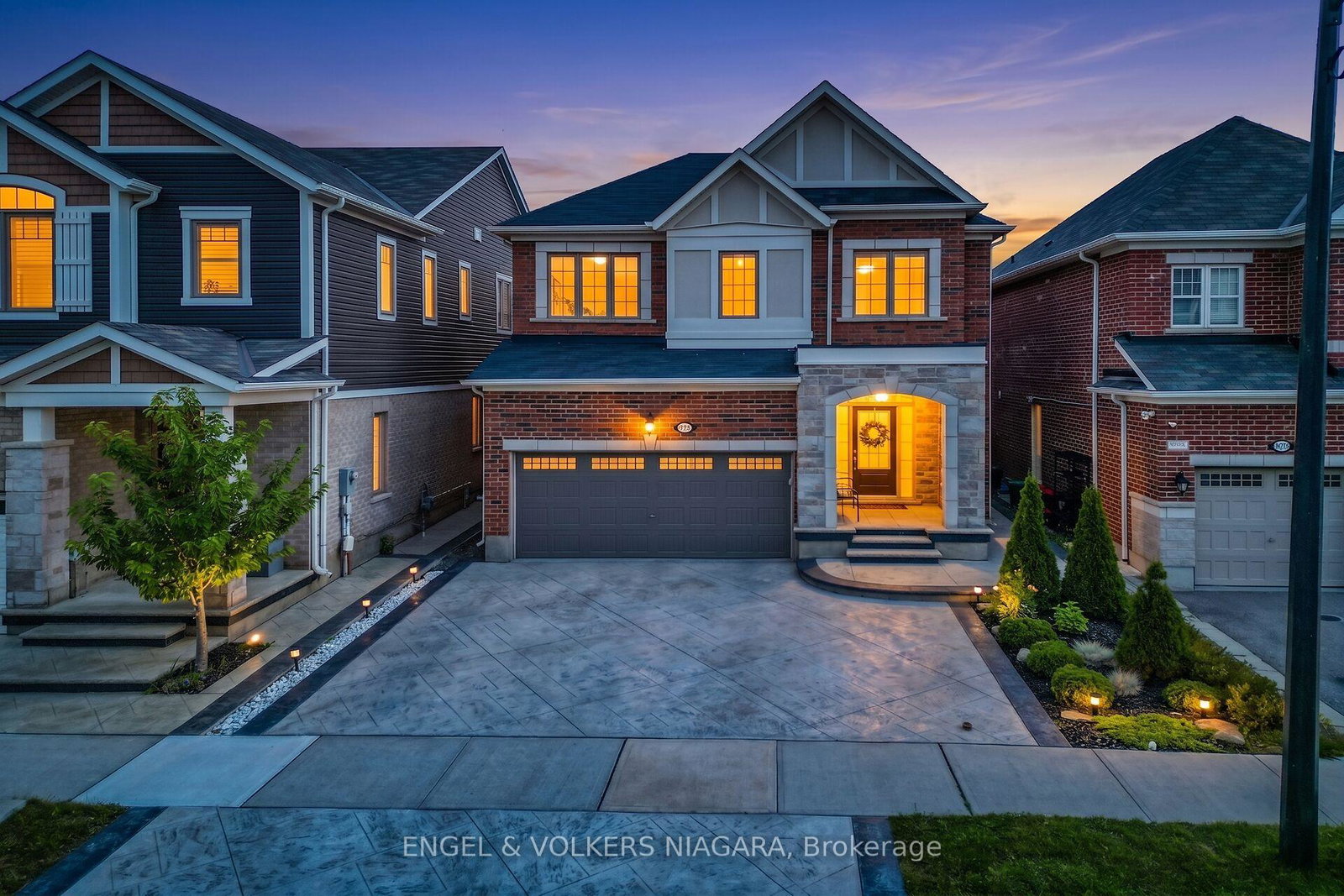 1221-rose-way-s-milton-ontario-w13715618