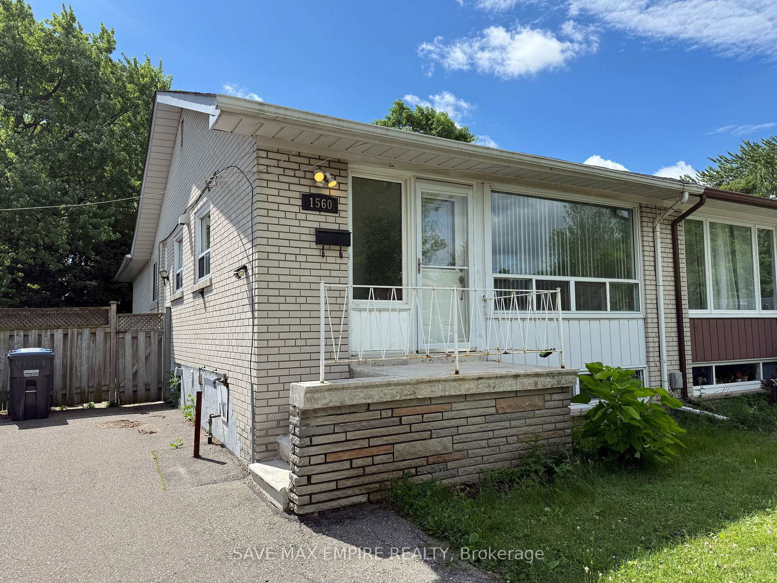 1560-sandgate-crescent-mississauga-ontario-w13715642