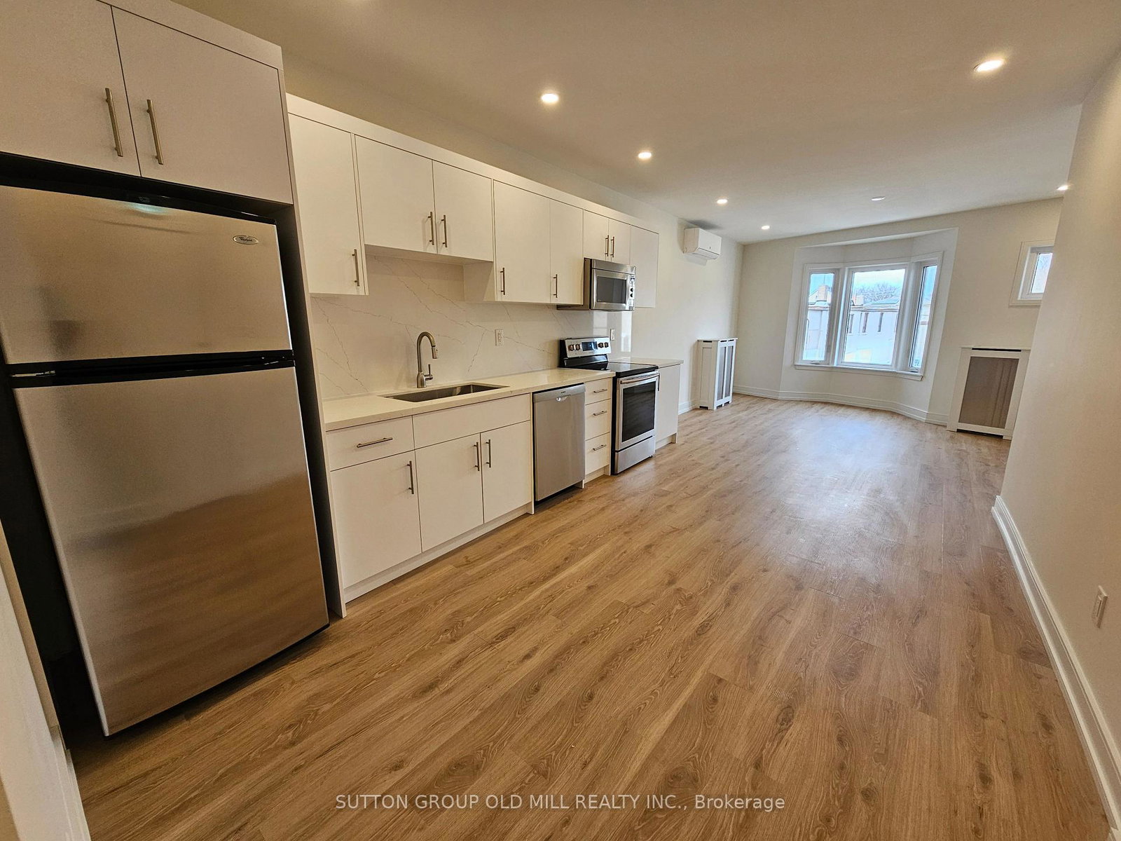 3293-dundas-street-w-toronto-toronto-ontario-w13715692