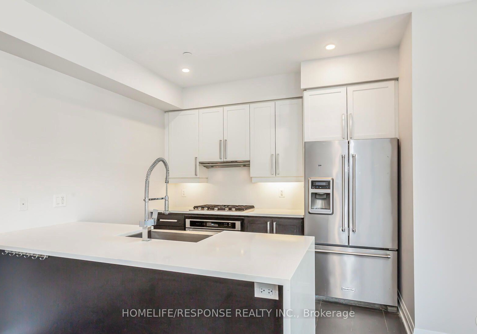 4020-parkside-village-drive-mississauga-ontario-w13715848