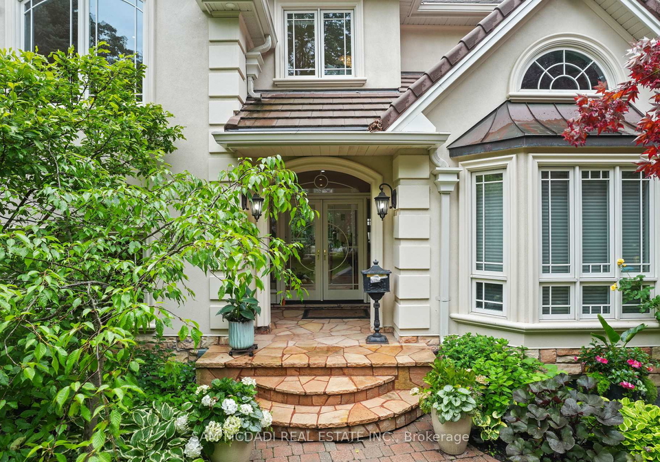 1382-aldo-drive-mississauga-ontario-w13716314