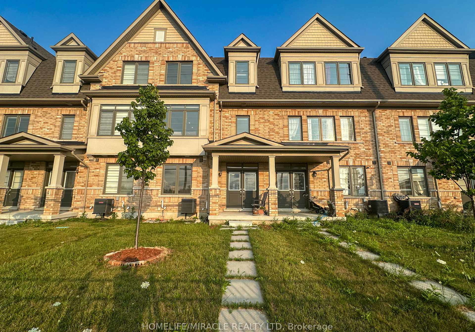 58-fruitvale-circle-brampton-ontario-w13716344
