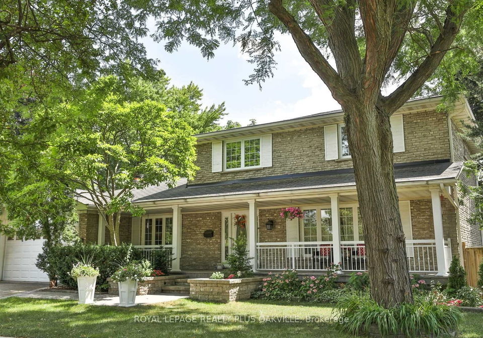 2100-waycross-crescent-mississauga-ontario-w13716394
