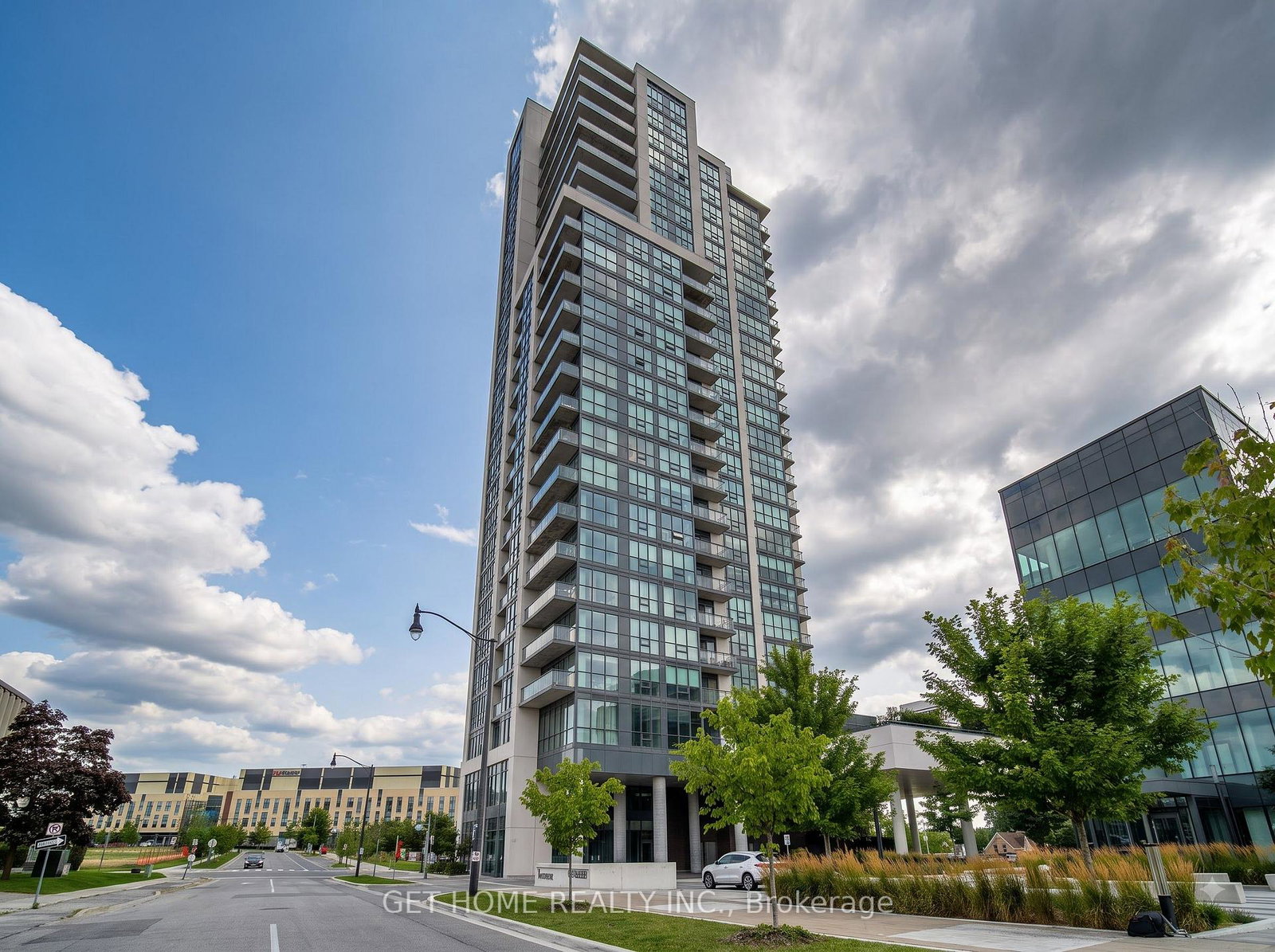 15-lynch-street-brampton-ontario-w13716502