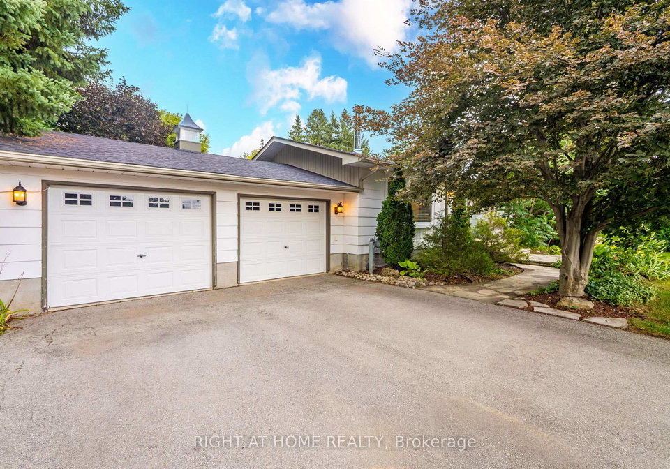 11749-tenth-line-halton-hills-ontario-w13716570