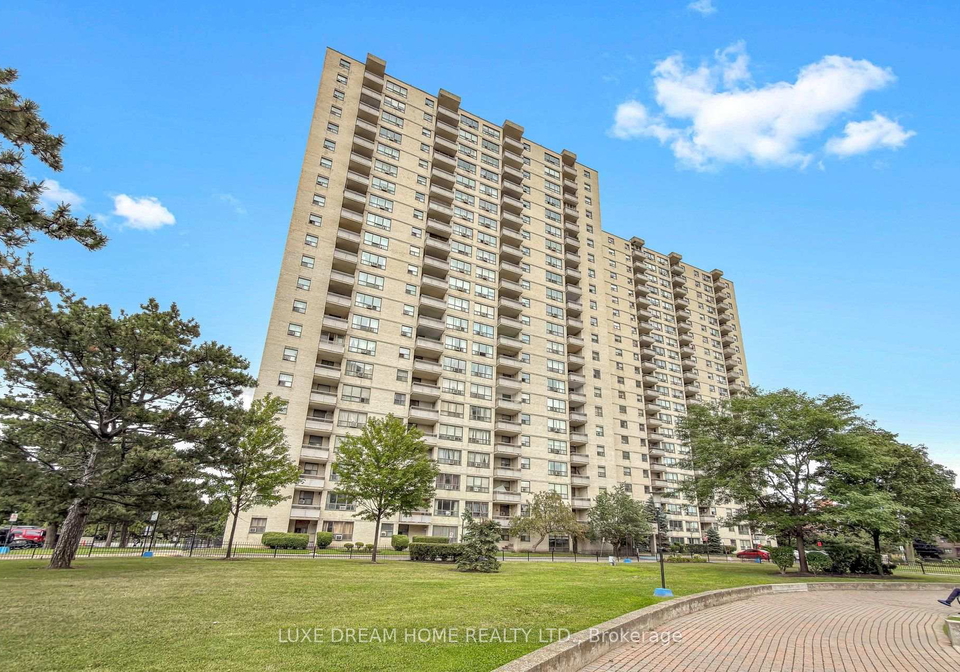 370-dixon-road-toronto-etobicoke-ontario-w13716666