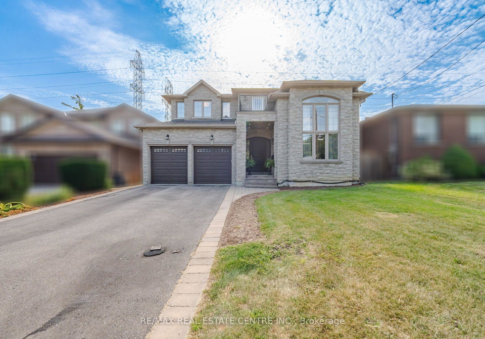 60-jopling-avenue-n-toronto-etobicoke-ontario-w13716698