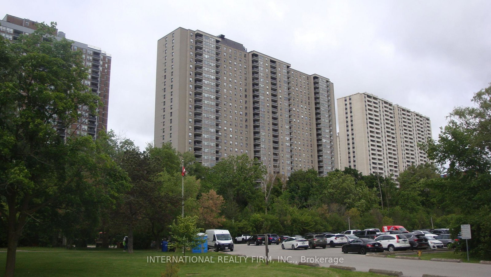 75-emmett-avenue-toronto-north-york-ontario-w13716710