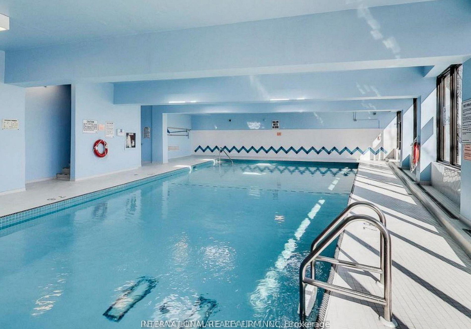 75-emmett-avenue-toronto-north-york-ontario-w13716710
