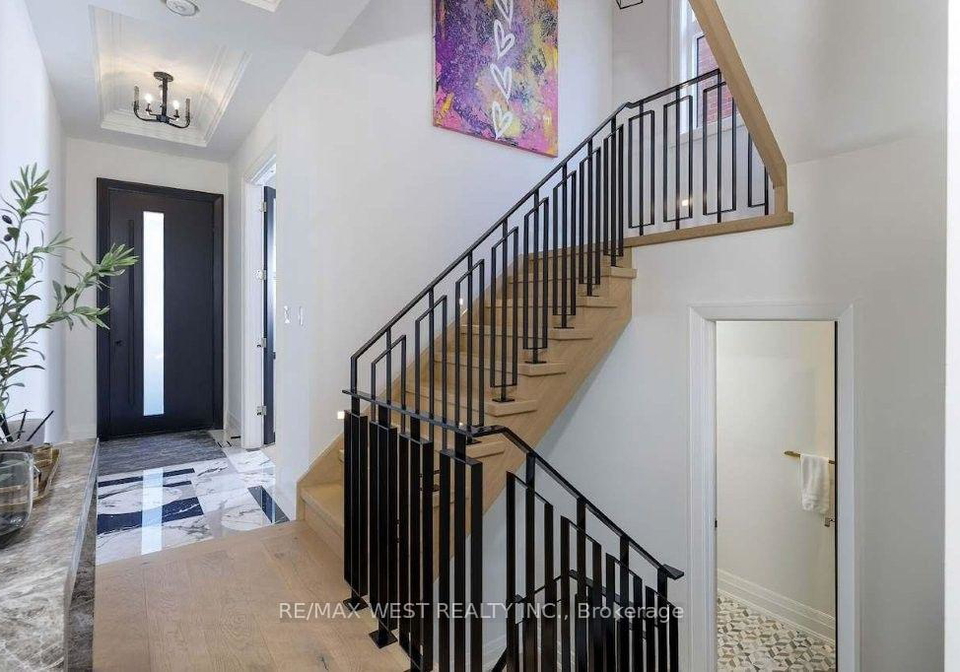64-thompson-avenue-toronto-etobicoke-ontario-w13716780