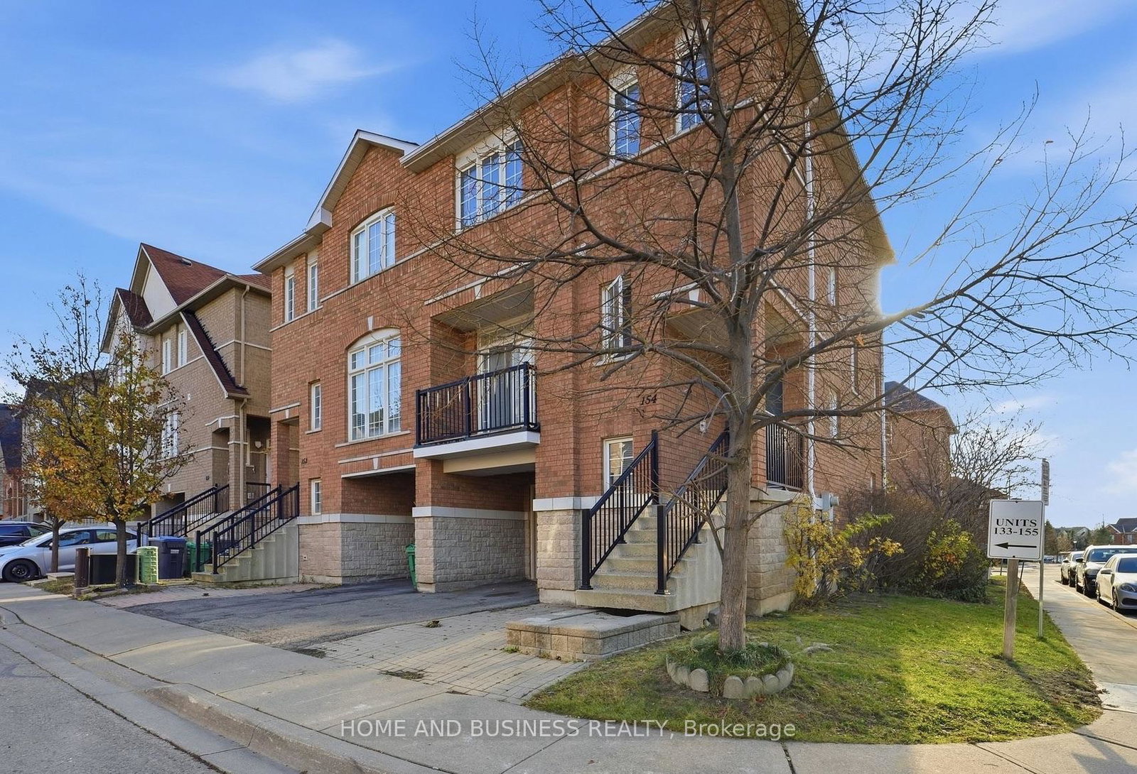 7155-magistrate-terrace-mississauga-ontario-w13716806