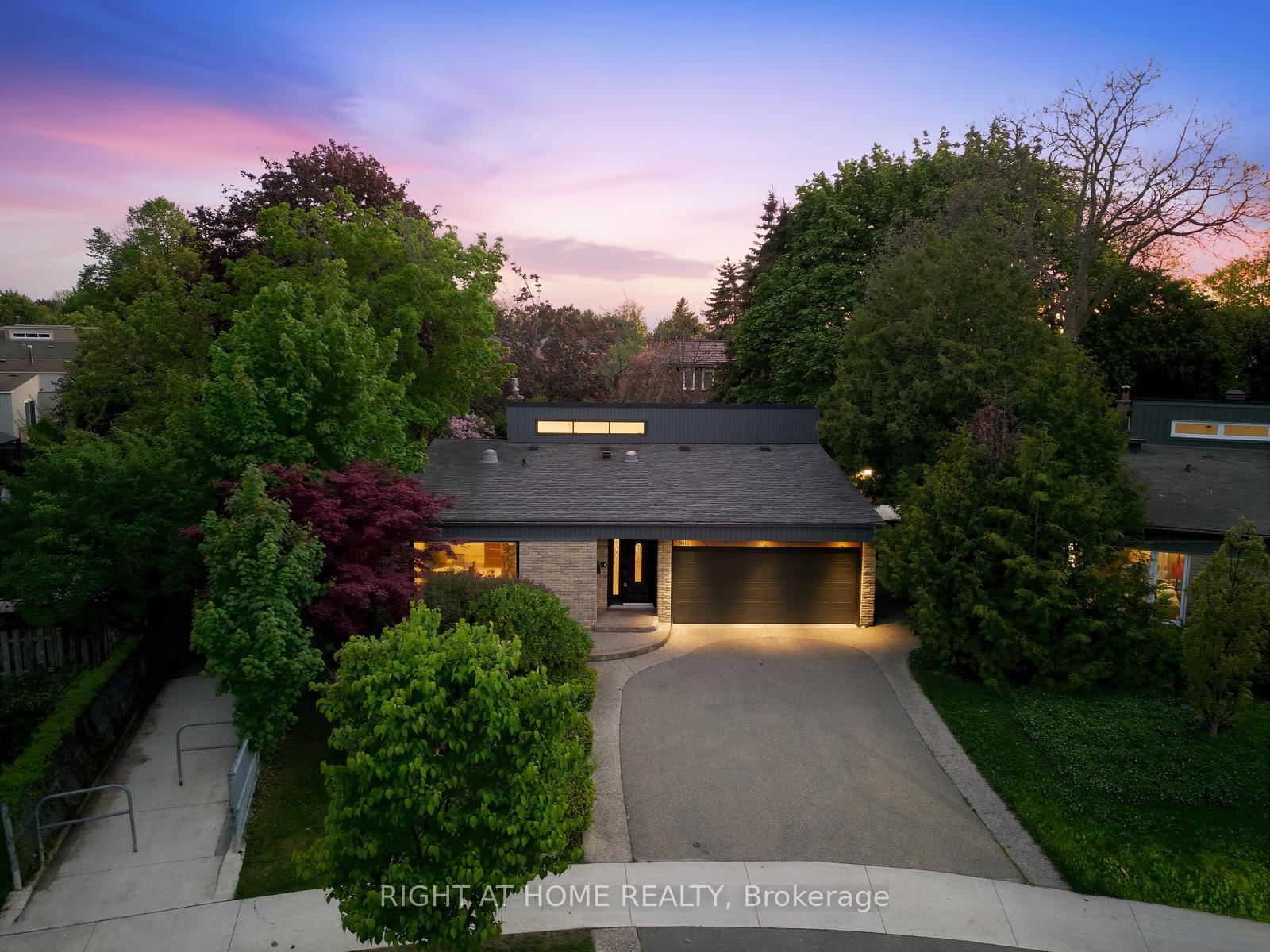 6415-dunray-court-mississauga-ontario-w13716832