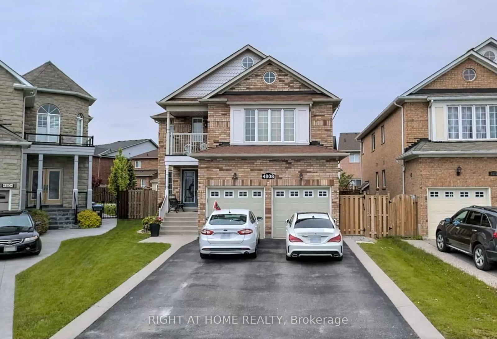 4808-lighthouse-court-mississauga-ontario-w13717082
